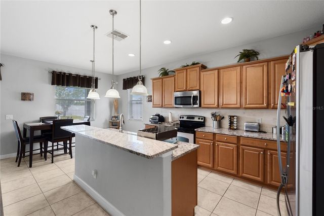 2317 CROSSTON CIRCLE, Orlando, FL 32824
