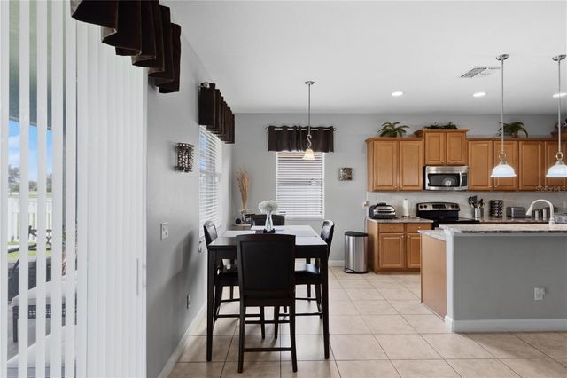 2317 CROSSTON CIRCLE, Orlando, FL 32824