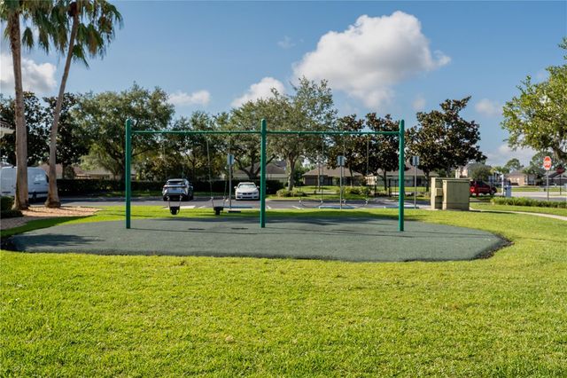 2317 CROSSTON CIRCLE, Orlando, FL 32824