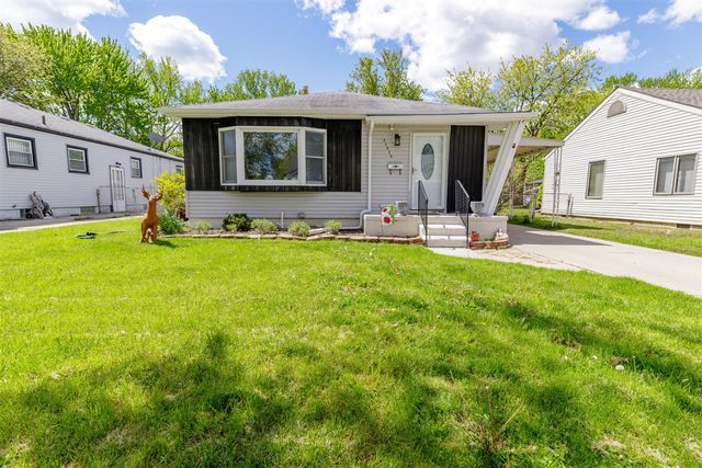 23636 Beverly Street, Saint Clair Shores, MI 48082