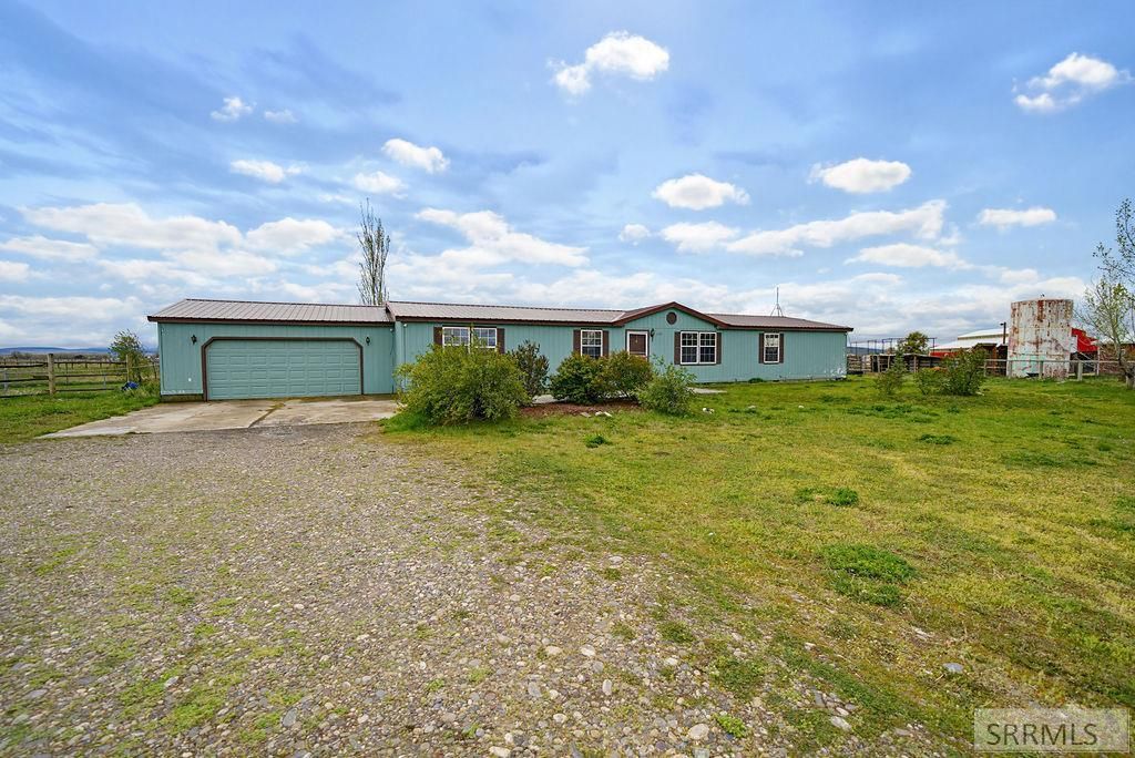 Image 1 of property listing at 4230 E 100 N, Rigby, ID 83442