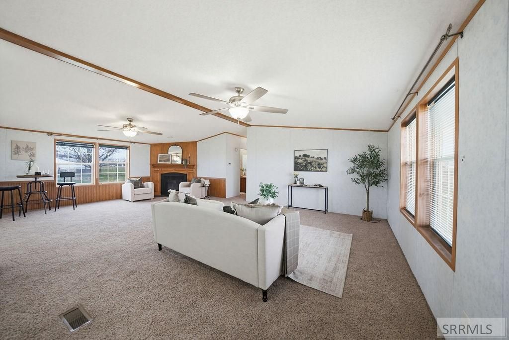 Image 10 of property listing at 4230 E 100 N, Rigby, ID 83442