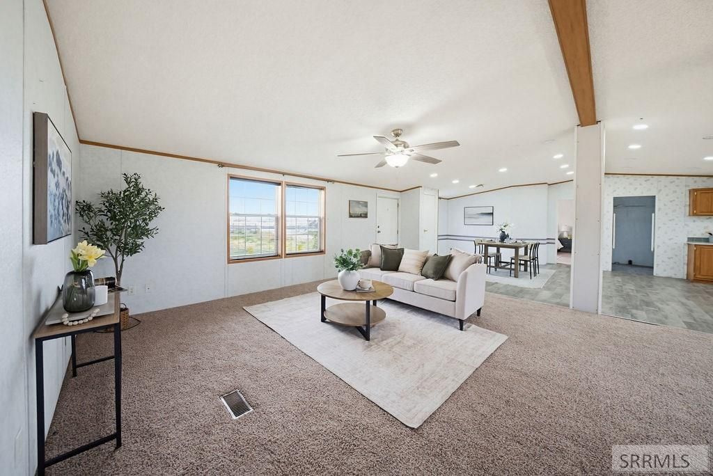 Image 12 of property listing at 4230 E 100 N, Rigby, ID 83442