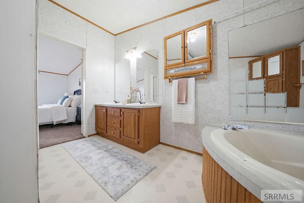 Image 24 of property listing at 4230 E 100 N, Rigby, ID 83442