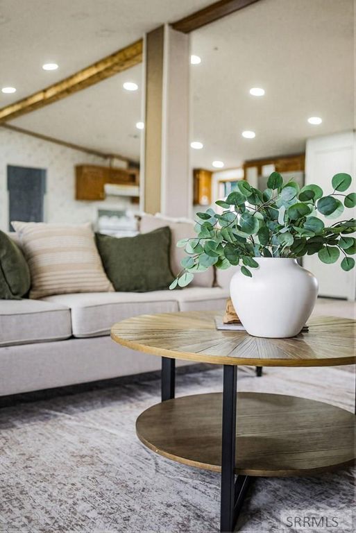 Image 5 of property listing at 4230 E 100 N, Rigby, ID 83442