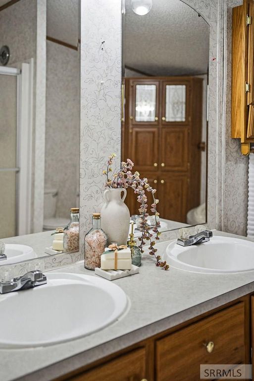 Image 9 of property listing at 4230 E 100 N, Rigby, ID 83442