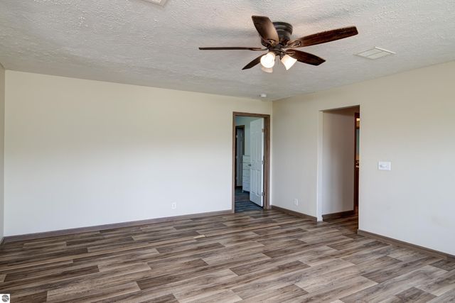 303 Westwood Road, Nw, Alden, MI 49612