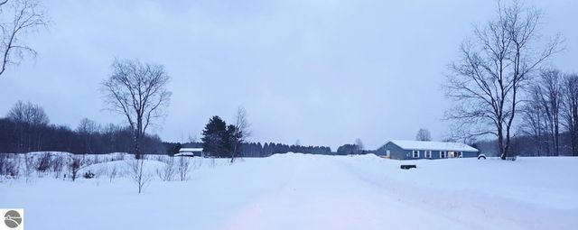 303 Westwood Road, Nw, Alden, MI 49612