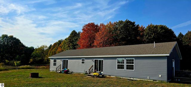 303 Westwood Road, Nw, Alden, MI 49612