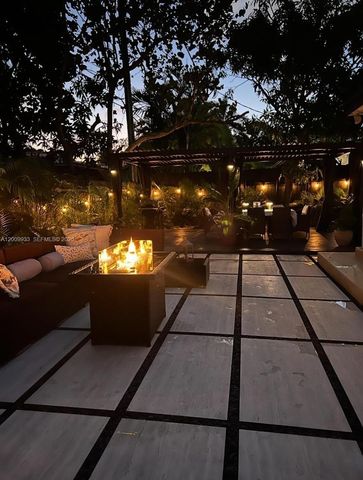 1030 NE 83rd St 0, Miami, FL 33138