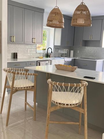 1030 NE 83rd St 0, Miami, FL 33138