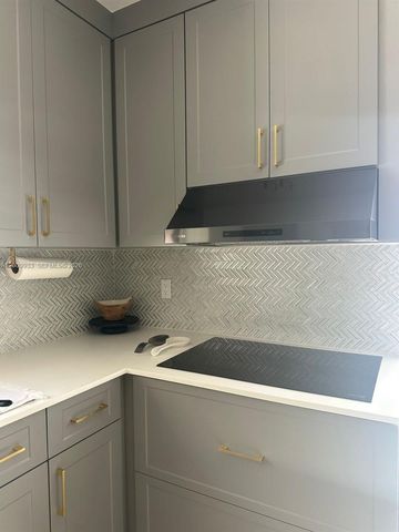 1030 NE 83rd St 0, Miami, FL 33138