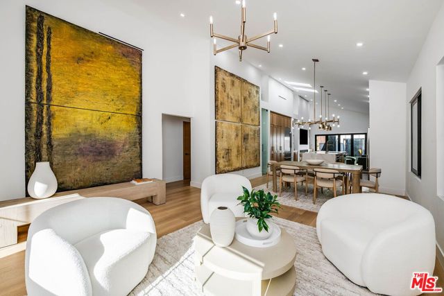 328 Westbourne Drive, West Hollywood, CA 90048