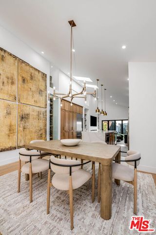 328 Westbourne Drive, West Hollywood, CA 90048