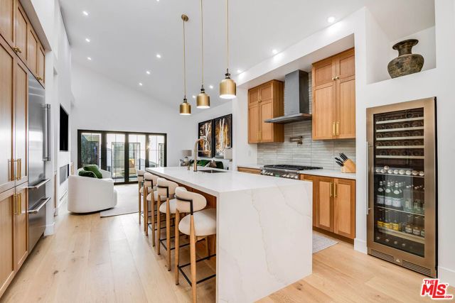 328 Westbourne Drive, West Hollywood, CA 90048