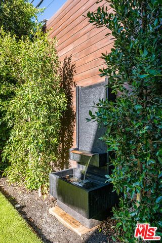 328 Westbourne Drive, West Hollywood, CA 90048