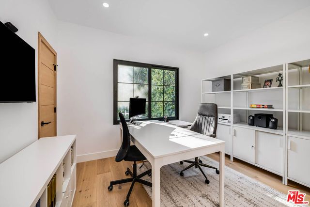 328 Westbourne Drive, West Hollywood, CA 90048