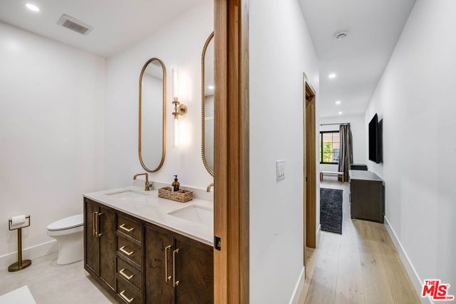 328 Westbourne Drive, West Hollywood, CA 90048