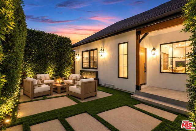 328 Westbourne Drive, West Hollywood, CA 90048