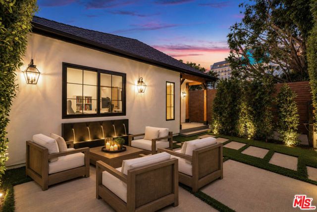 328 Westbourne Drive, West Hollywood, CA 90048