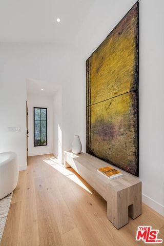 328 Westbourne Drive, West Hollywood, CA 90048