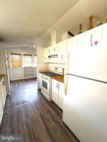 2908 RAM RD, Cambridge, MD 21613