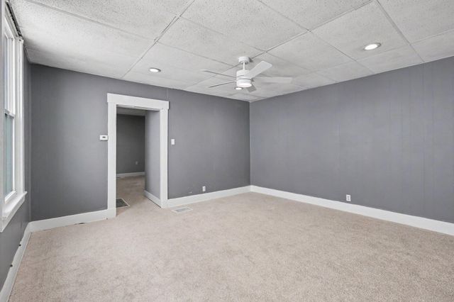 130 4th Avenue, Dayton, KY 41074