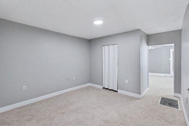 130 4th Avenue, Dayton, KY 41074