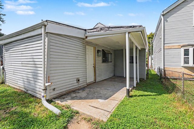 130 4th Avenue, Dayton, KY 41074