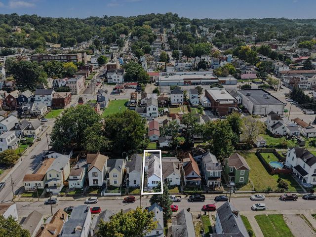 130 4th Avenue, Dayton, KY 41074