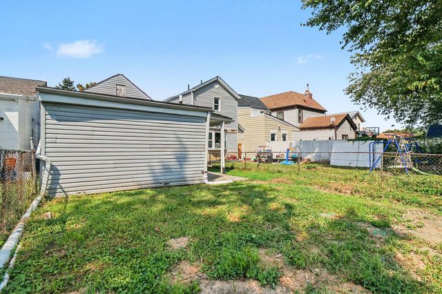 130 4th Avenue, Dayton, KY 41074