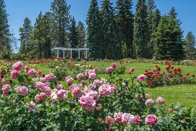 1317 E 33rd Ave, Spokane, WA 99203