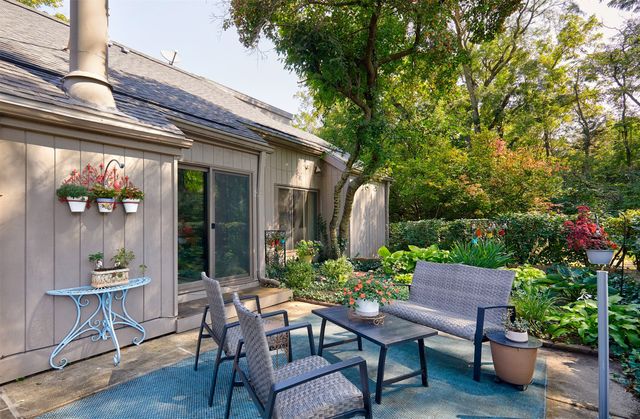 2822 Cheyenne Circle, Des Moines, IA 50321