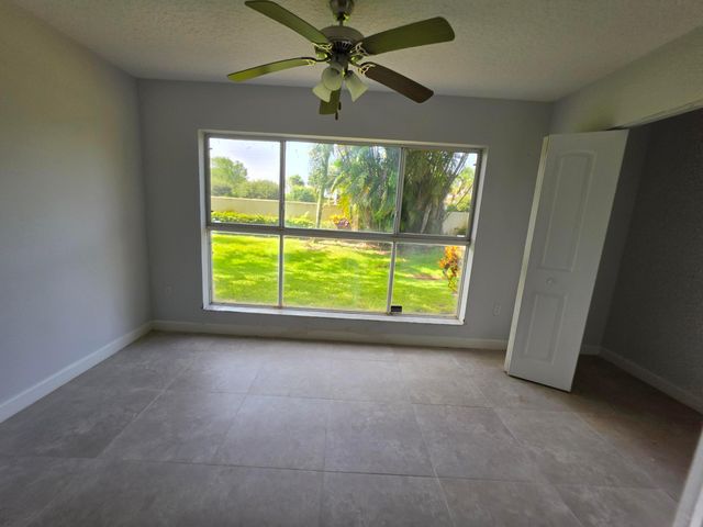 5951 REGAL GLEN Drive 104, Boynton Beach, FL 33437