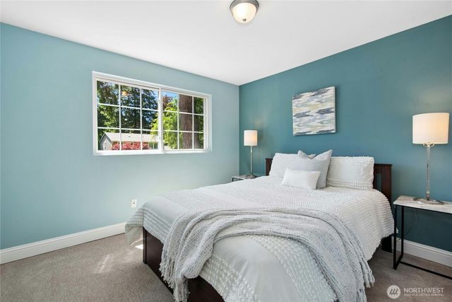 7814 NE 135th Place, Kirkland, WA 98034