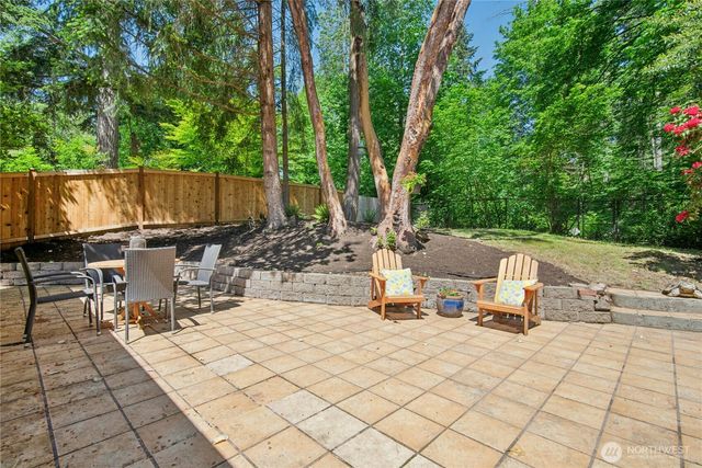 7814 NE 135th Place, Kirkland, WA 98034