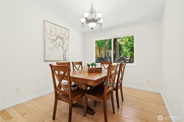 7814 NE 135th Place, Kirkland, WA 98034