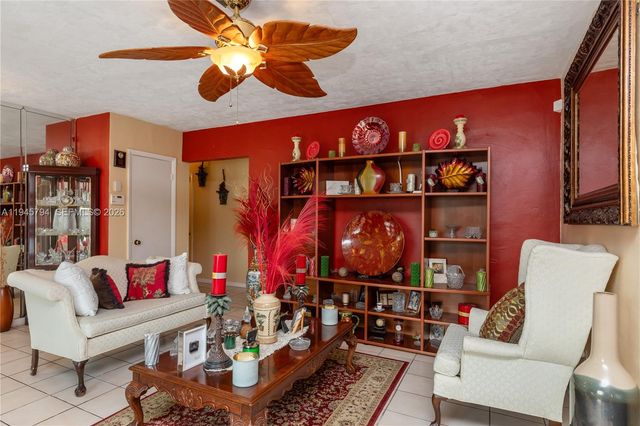 15244 SW 108th Ct, Miami, FL 33157