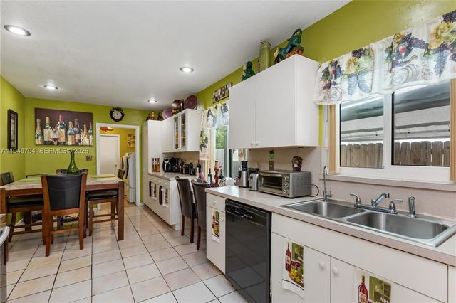 15244 SW 108th Ct, Miami, FL 33157