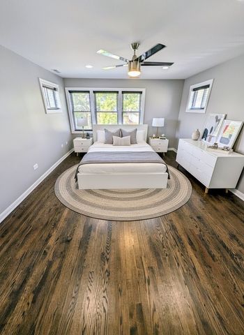 6005 W Waveland Avenue, Chicago, IL 60634