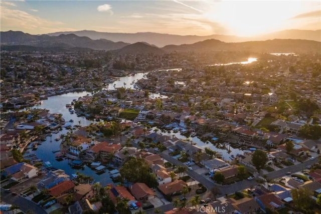 30103 Boat Haven, Canyon Lake, CA 92587