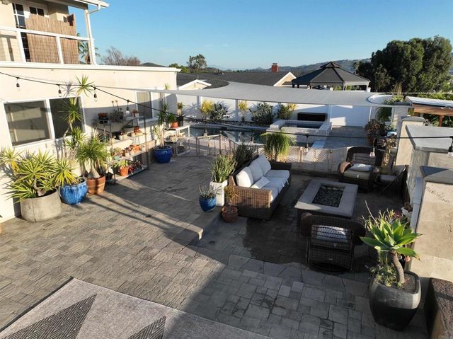 1659 Curry Comb Drive, San Marcos, CA 92069