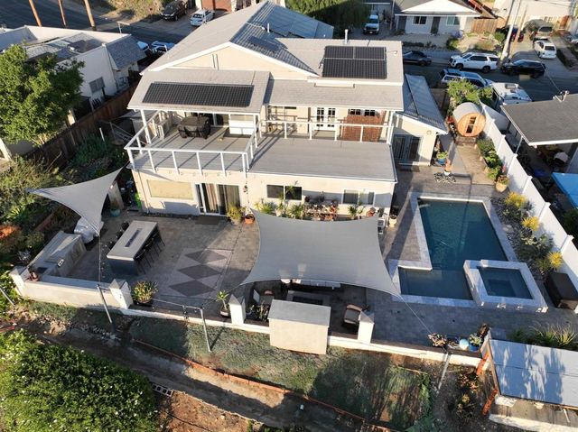 1659 Curry Comb Drive, San Marcos, CA 92069