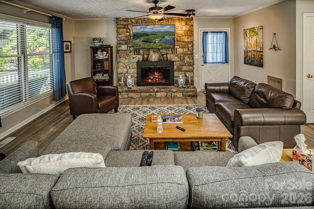 38 Rocky Meadows Road, Newland, NC 28657