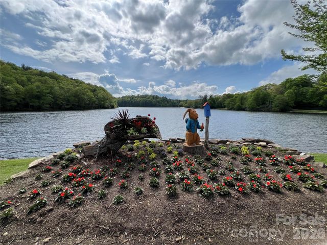 38 Rocky Meadows Road, Newland, NC 28657