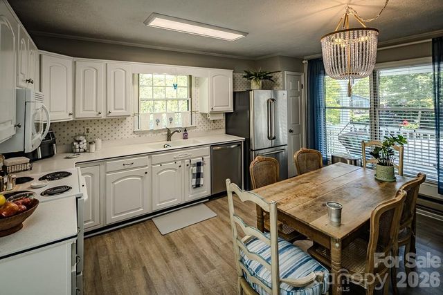 38 Rocky Meadows Road, Newland, NC 28657