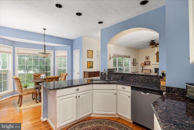 222 CAVALRY DR, Winchester, VA 22602
