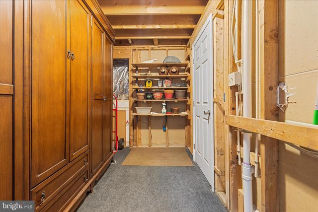 222 CAVALRY DR, Winchester, VA 22602