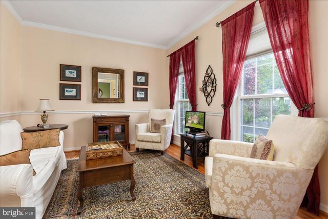 222 CAVALRY DR, Winchester, VA 22602