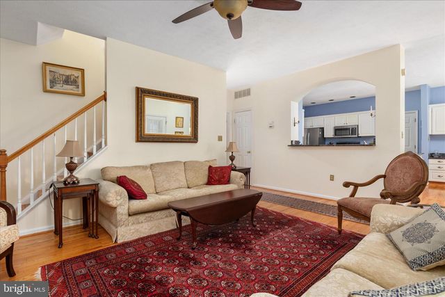 222 CAVALRY DR, Winchester, VA 22602